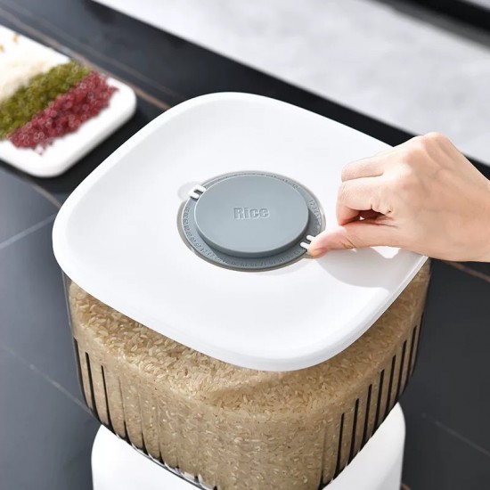 Plastic Food Container